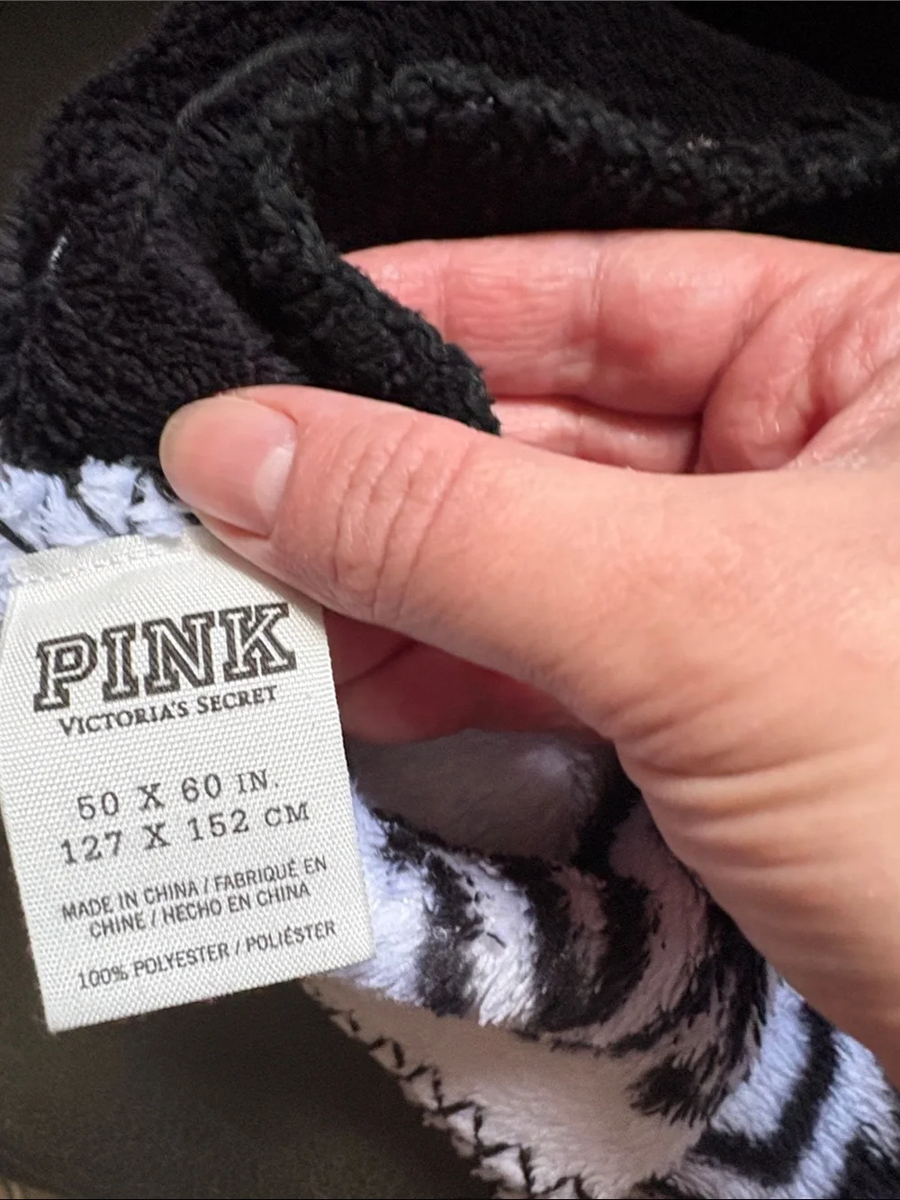 Victoria secret PINK fleece fairisle white and blank throw